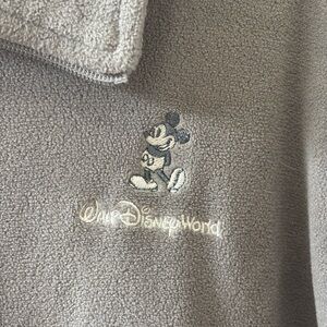 Walt Disney World Park Authentic Unisex Gray Mickey Mouse Zip Up Fleece Size XL